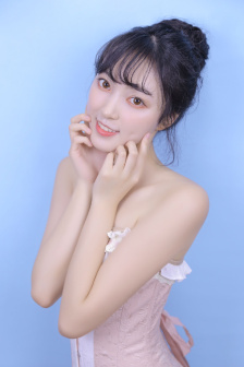 坐在又大又硬的上面写作业做作文